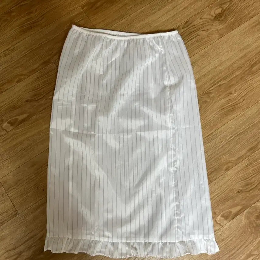 [BUNJANG] Marjournee Frill Layered Skirt / marjournee 마조네 프릴 레이어드 스커트