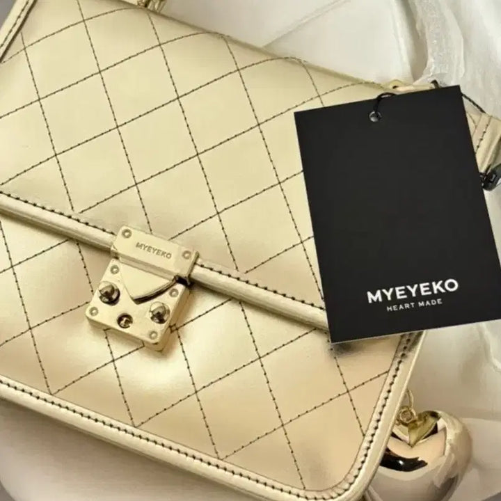 [SOLD OUT] 마이아이코 소피아백 미듐 샴페인골드