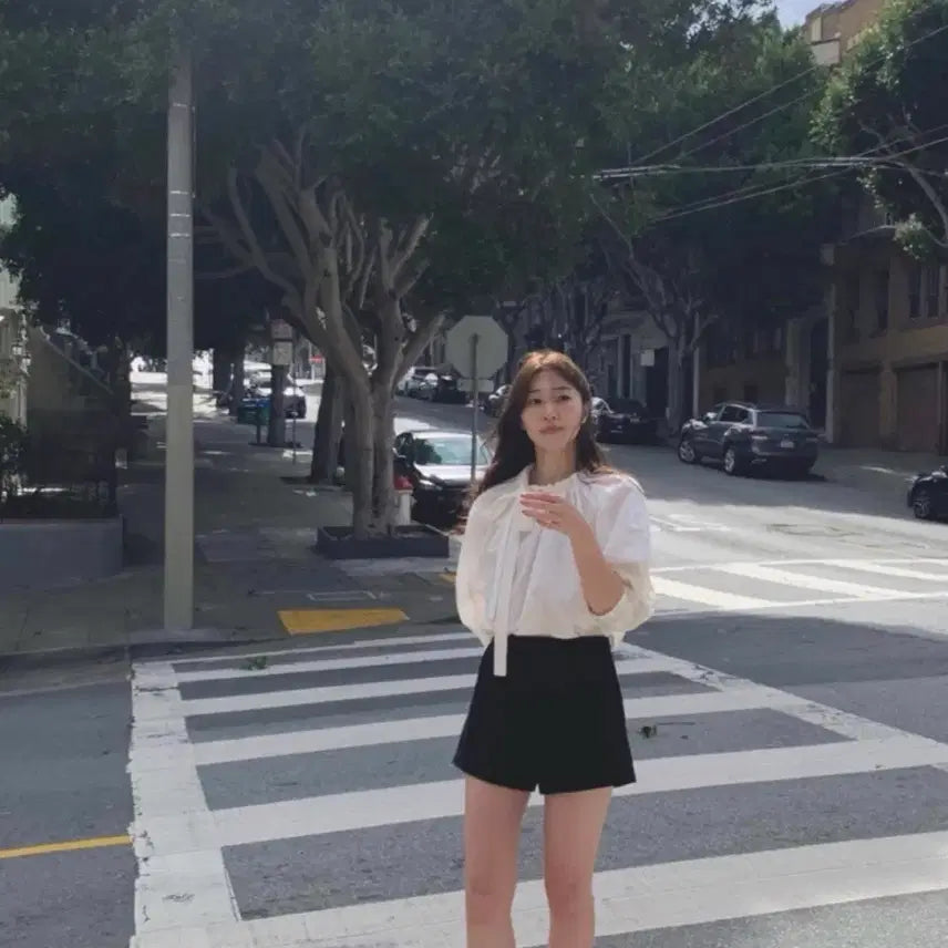 [BUNJANG] Wear Weather Razo Blouse / 웨어웨더 라조 블라우스