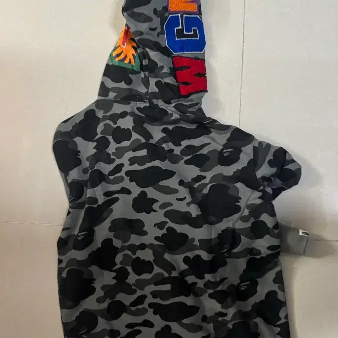 [SOLD OUT] 베이프 샤크 후드집업 블랙 흑계 L