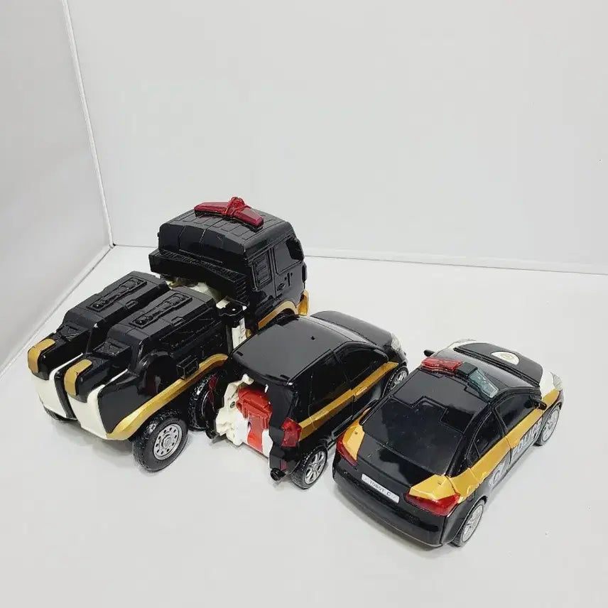 [BUNJANG] Tobot DX Quatran Black Edition Toy / 또봇 DX 쿼트란 블랙 에디션