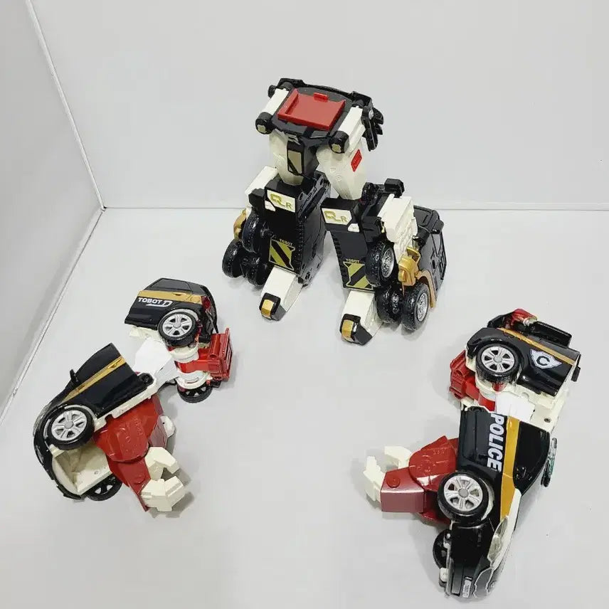 [BUNJANG] Tobot DX Quatran Black Edition Toy / 또봇 DX 쿼트란 블랙 에디션