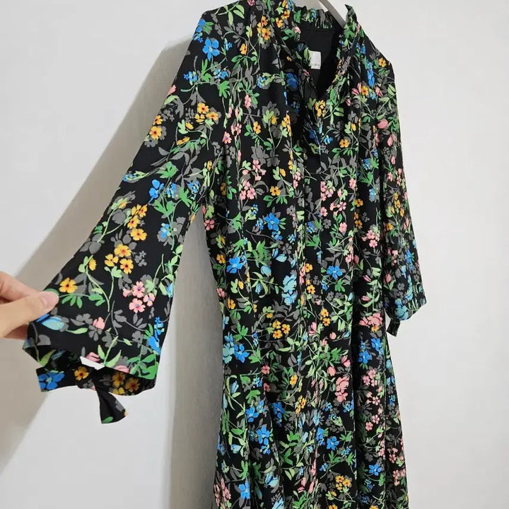 [BUNJANG] Renny Ron Floral Dress / 레니본 플로랄 원피스