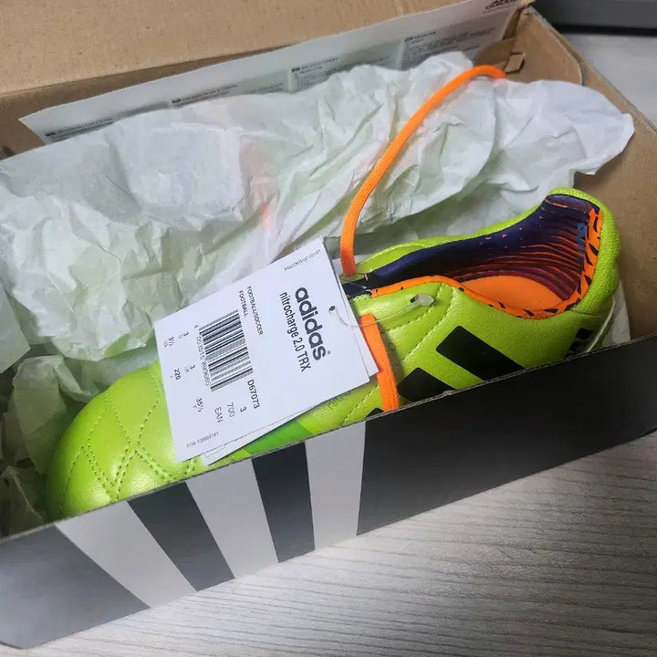 [BUNJANG] Adidas Nitrocharge 2.0 Junior Soccer Cleats - Size 220 / 아디다스 니트로차지 2.0 축구화 주니어 220