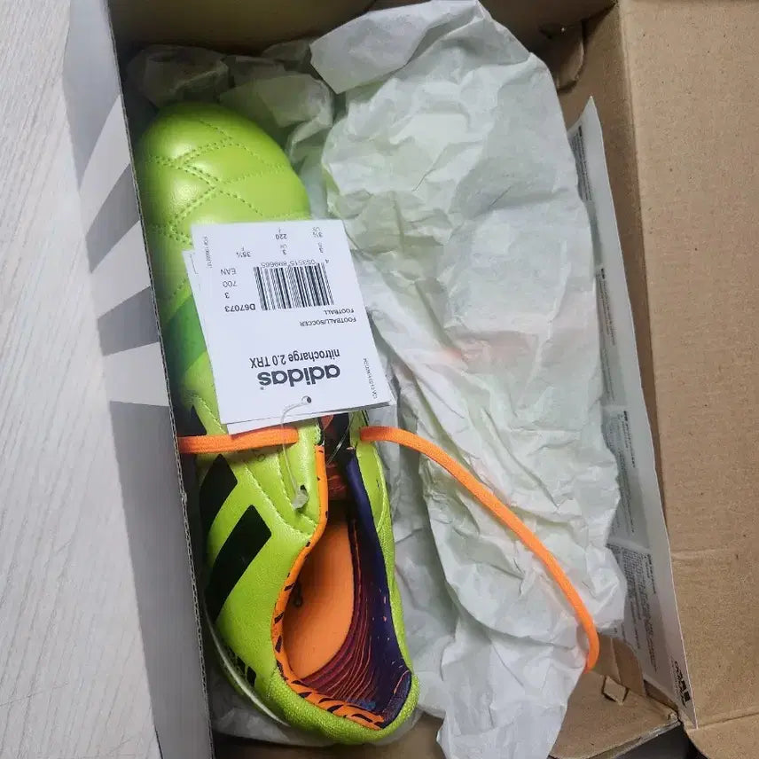 [BUNJANG] Adidas Nitrocharge 2.0 Junior Soccer Cleats - Size 220 / 아디다스 니트로차지 2.0 축구화 주니어 220