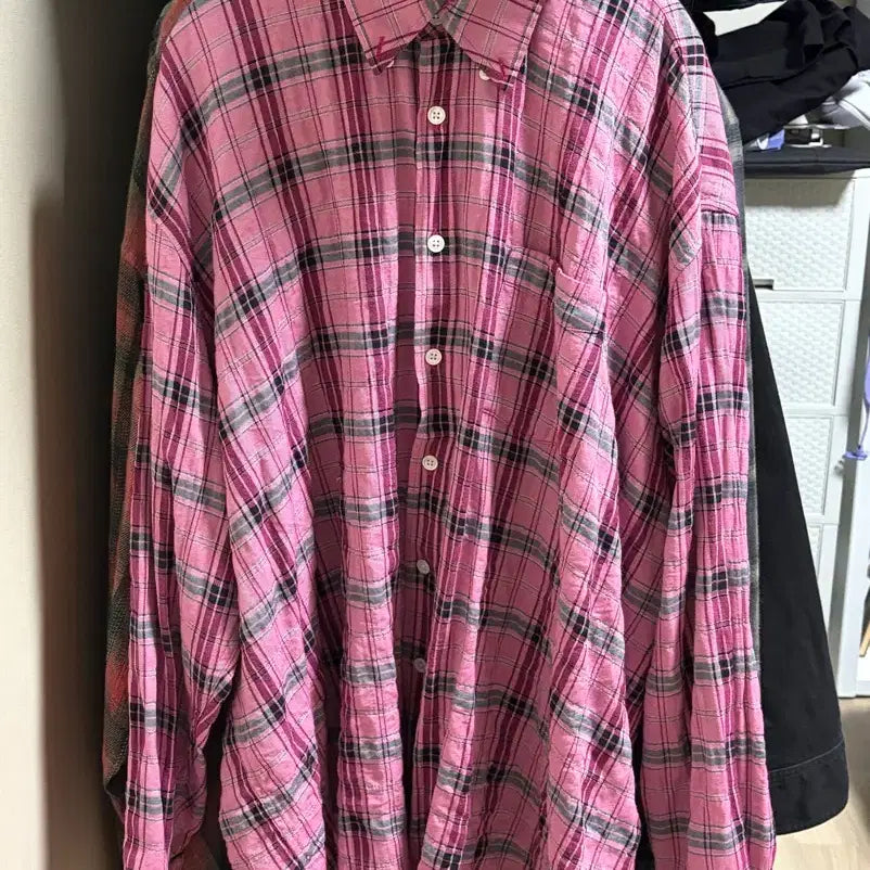 [SOLD OUT] 아워레가시 보로우드 셔츠 핑크 50사이즈