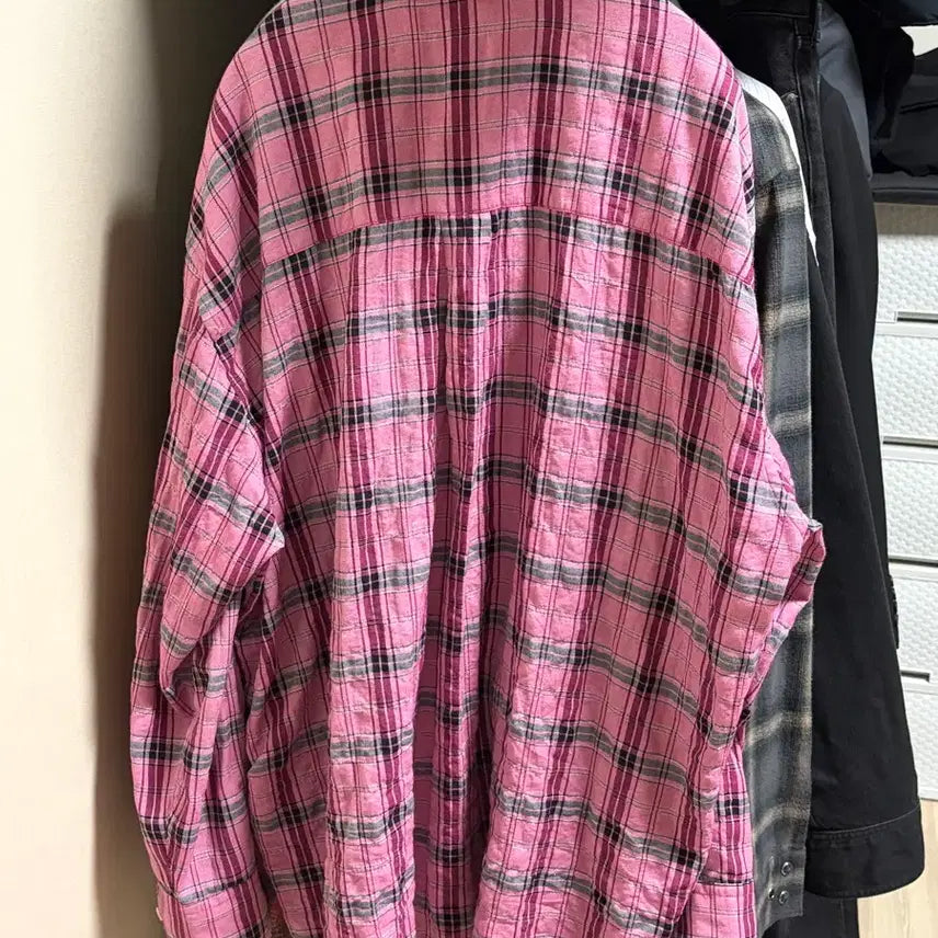 [SOLD OUT] 아워레가시 보로우드 셔츠 핑크 50사이즈