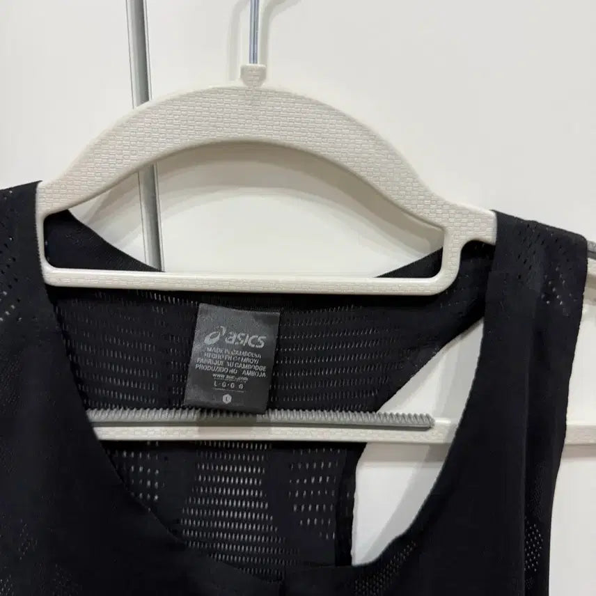 [SOLD OUT] 아식스 메타런 싱글렛 새상품급 L