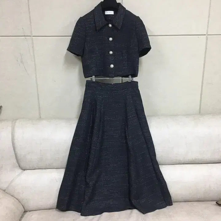 [SOLD OUT] JJ JIGOTT 지고트 네이비 크롭 반팔트위드자켓  플레어롱스커트 셋트