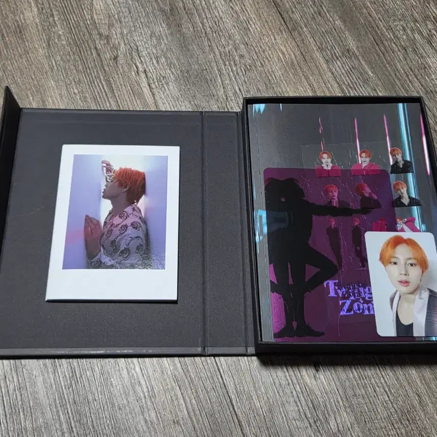 [BUNJANG] Ha Sung Woon Twilight Zone Album with Photocard / 하성운 Twilight Zone 앨범 포카 포함