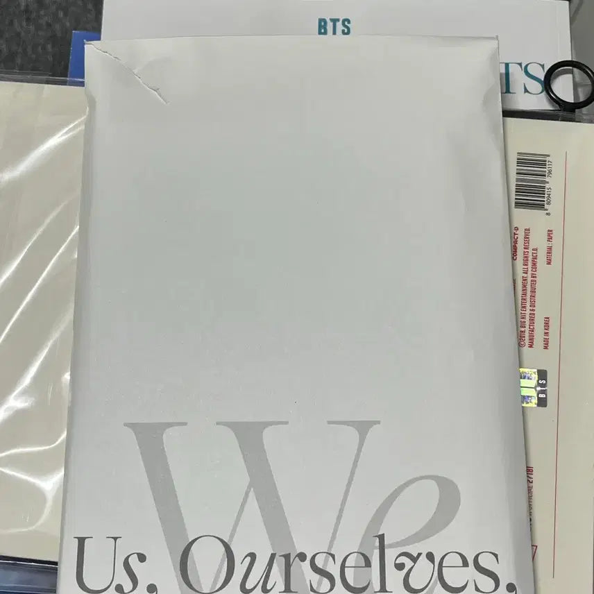 [BUNJANG] BTS Me, Myself Group Photo-Folio / 방탄소년단 bts Me, Myself 단체 포토북(포카, 포토달력 포함)