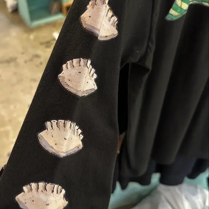 [BUNJANG] Dorohedoro Village Vanguard Long Sleeve T-Shirt / 도로헤도로 빌리지뱅가드 긴팔 티셔츠