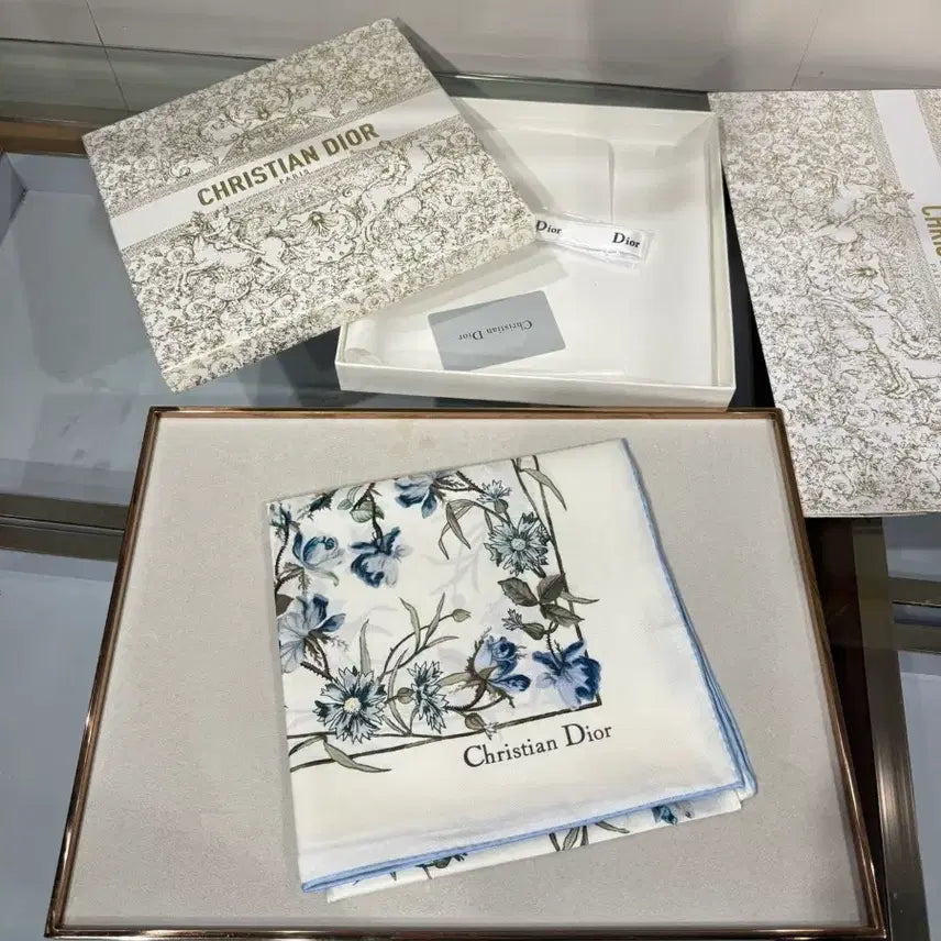 [SOLD OUT] 디올 양면 프린트 새틴 스카프 90cm