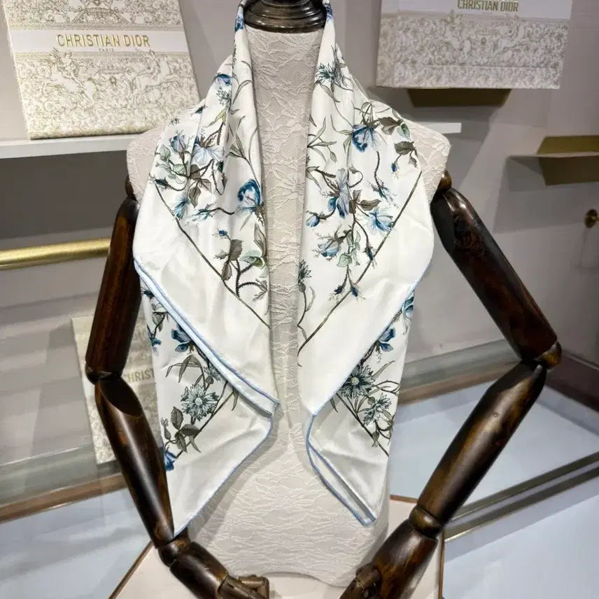 [SOLD OUT] 디올 양면 프린트 새틴 스카프 90cm