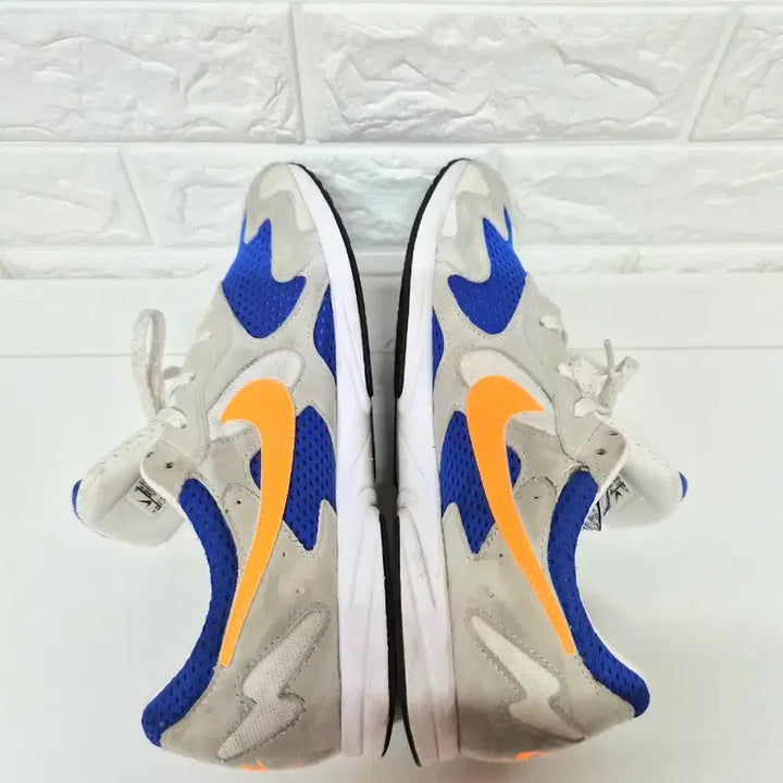 [SOLD OUT] 나이키 에어 스트릭 라이트 런닝화 운동화 275mm