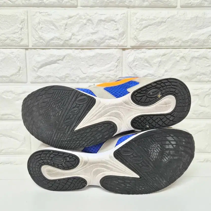 [SOLD OUT] 나이키 에어 스트릭 라이트 런닝화 운동화 275mm