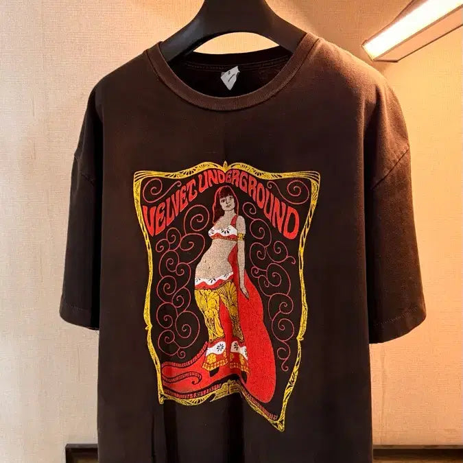 [SOLD OUT] 블라인드파일즈 벨벳 언더그라운드 반팔 2사이즈