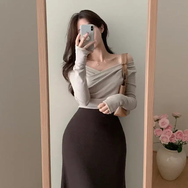 [BUNJANG] Pervit Rosanna Yeri-fit Wrap Silhouette Top / 퍼빗 제작 로잔나 여리핏 랩 실루엣 티 가내스라 제니오