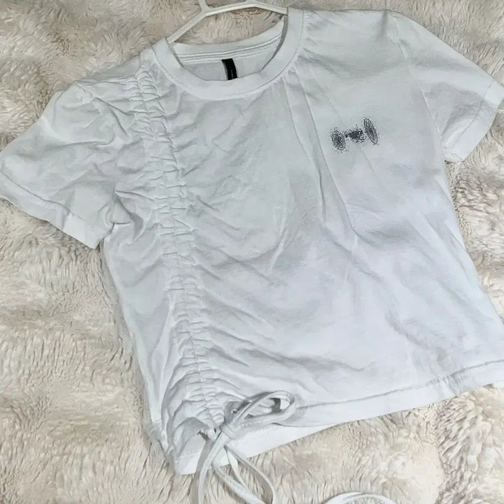 [BUNJANG] Flare Up Shirred Short Sleeve T-shirt / 플레어업 flare up 반소매 반팔 티셔츠 셔링 무신사