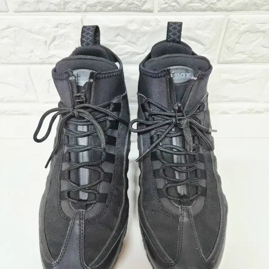 [SOLD OUT] 나이키 에어맥스 95 스니커부츠 트리플 블랙 스니커즈 운동화 270mm