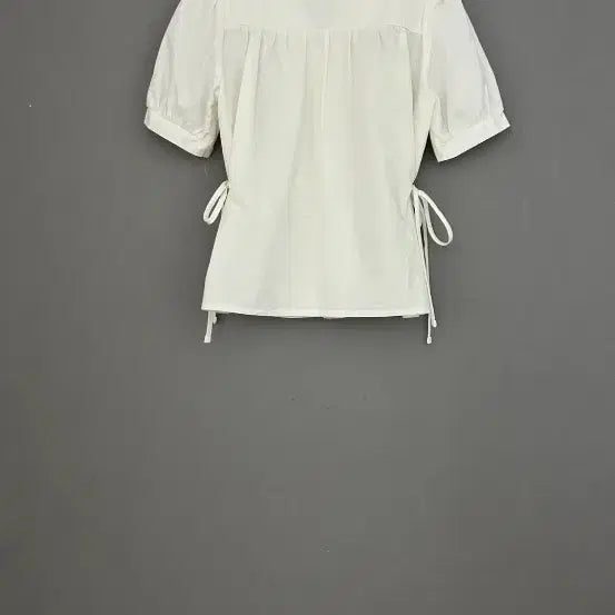 [BUNJANG] Piano Heaven White Ribbon Blouse / Piano heaven  화이트 리본 블라우스 55