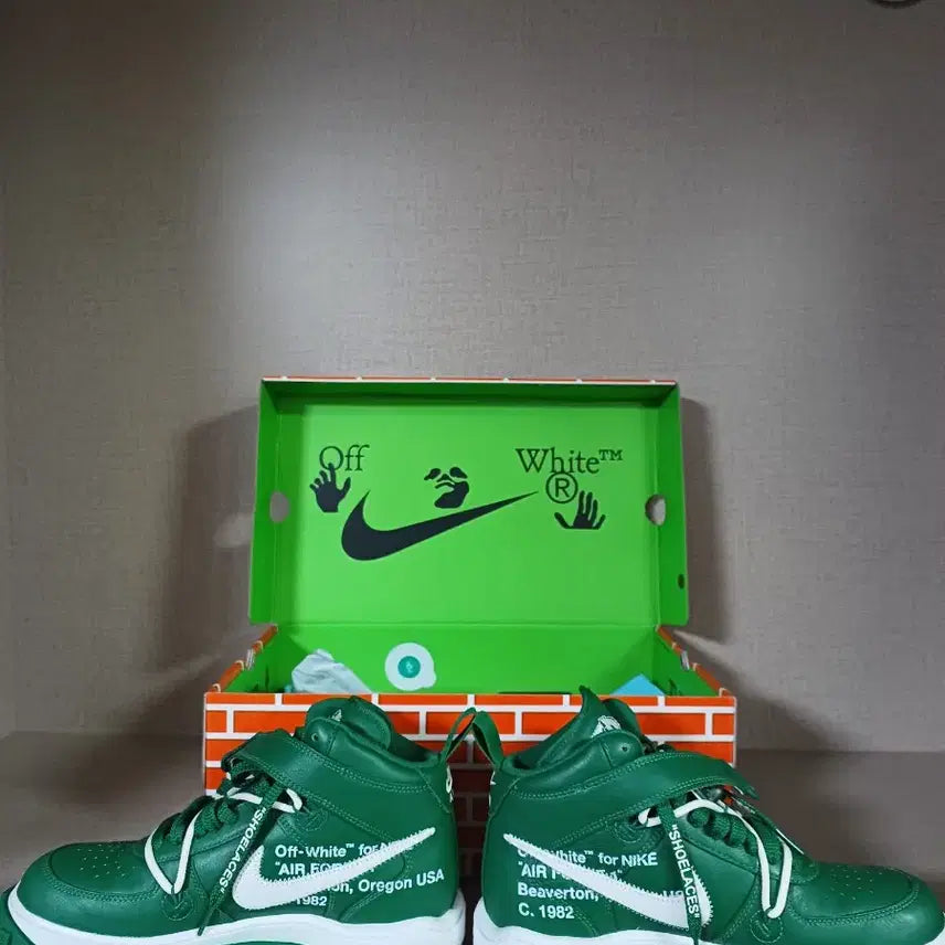 [BUNJANG] Nike Off-White Air Force 1 Mid Green Sneakers / 나이키 x 오프화이트 에어포스1 미드 그린