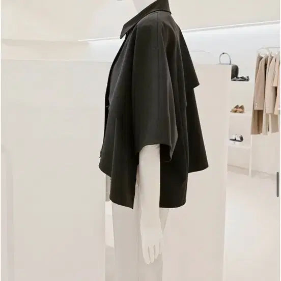 [BUNJANG] ZOOC Cape Short Trench Black Jacket / ZOOC 주크 케이프 숏 트렌치 블랙