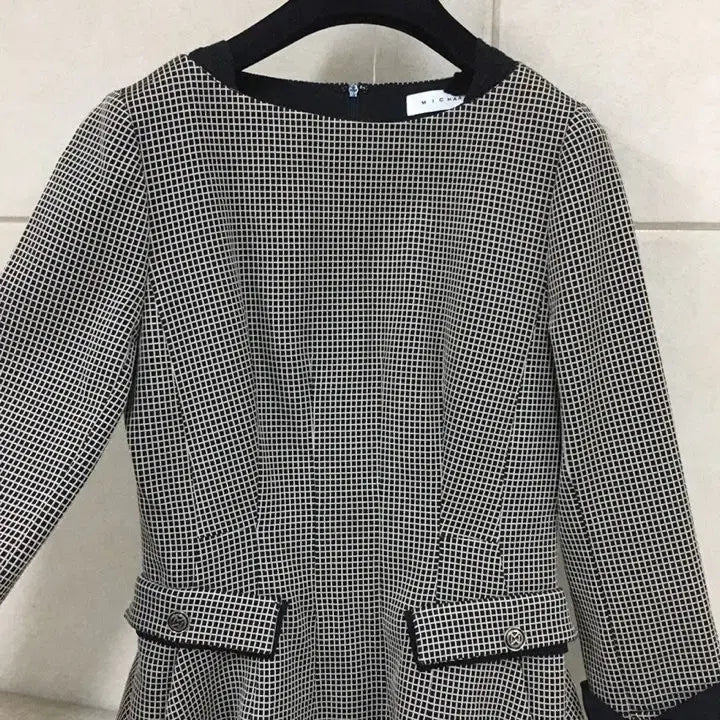[BUNJANG] MICHAA Houndstooth Check Flare Long Dress / 미샤 MICHAA 하운드투스 체크 플레어 롱원피스