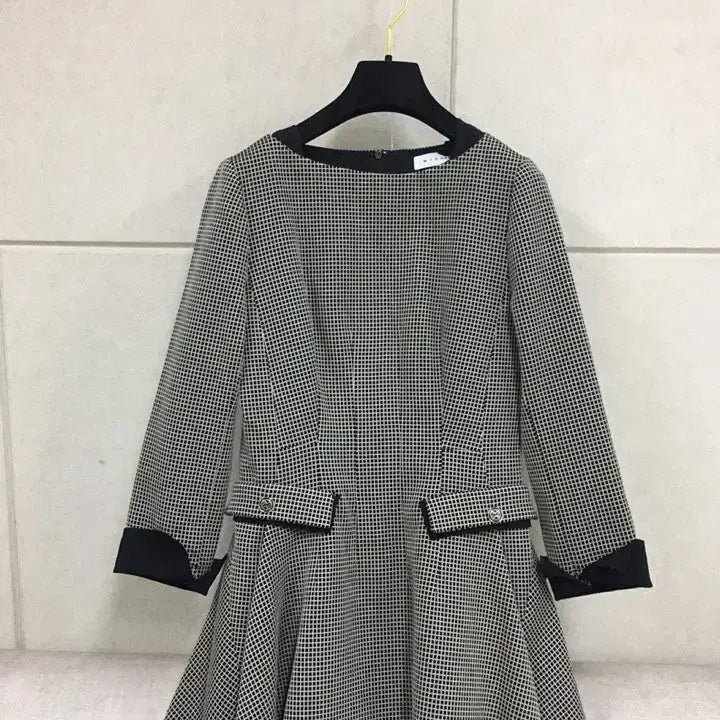 [BUNJANG] MICHAA Houndstooth Check Flare Long Dress / 미샤 MICHAA 하운드투스 체크 플레어 롱원피스
