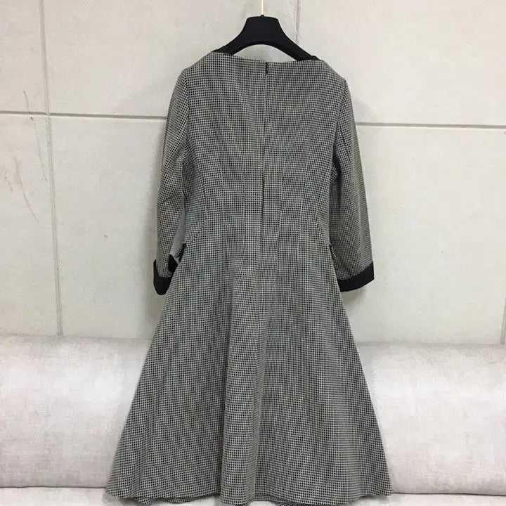 [BUNJANG] MICHAA Houndstooth Check Flare Long Dress / 미샤 MICHAA 하운드투스 체크 플레어 롱원피스