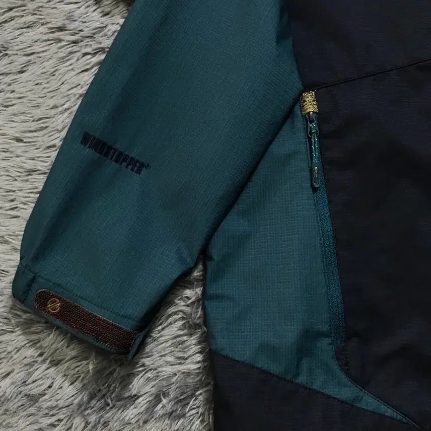 [BUNJANG] BLACK YAK Wind Stopper Windproof Jacket / [M, A급] 블랙야크(BLACK YAK) 윈드스토퍼 방풍 자켓