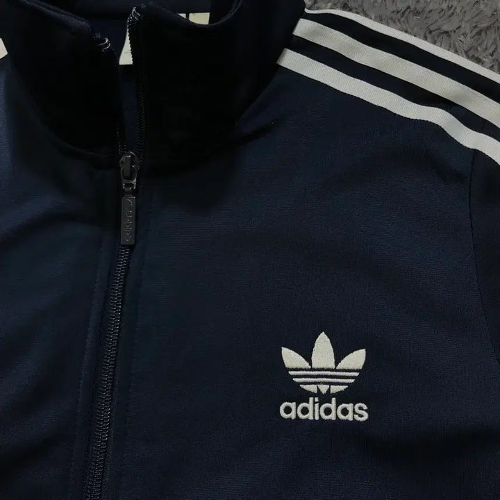[SOLD OUT] [여성 L, A급] 아디다스(ADIDAS) 파이어버드 트랙탑