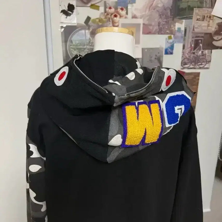 [SOLD OUT] 베이프 후드집업 S