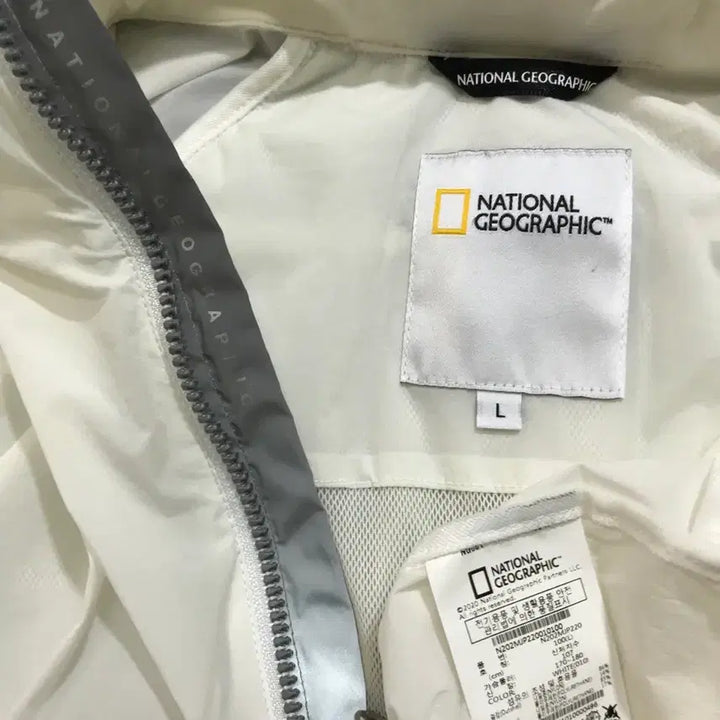 [BUNJANG] National Geographic Europa Lightweight Windbreaker Jacket / L] 내셔널지오그래픽 유로파 홑겹 바람막이 자켓