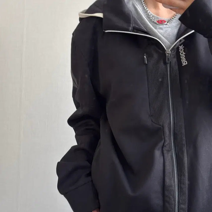 [BUNJANG] Reebok Speedwick Track Top Jersey (Size 110) / 리복 스피드윅 트랙탑 져지 110