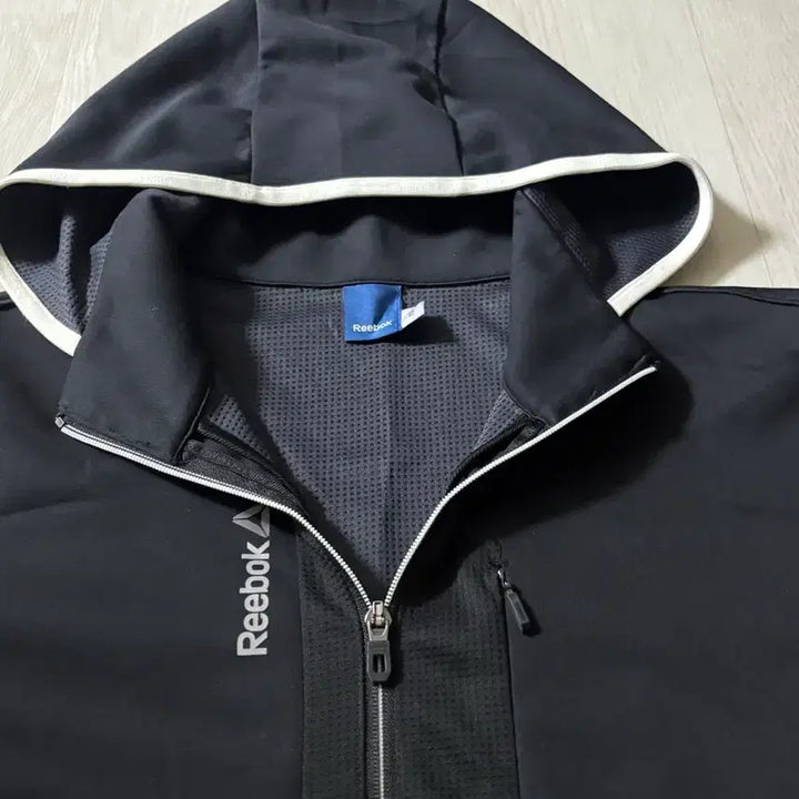 [BUNJANG] Reebok Speedwick Track Top Jersey (Size 110) / 리복 스피드윅 트랙탑 져지 110