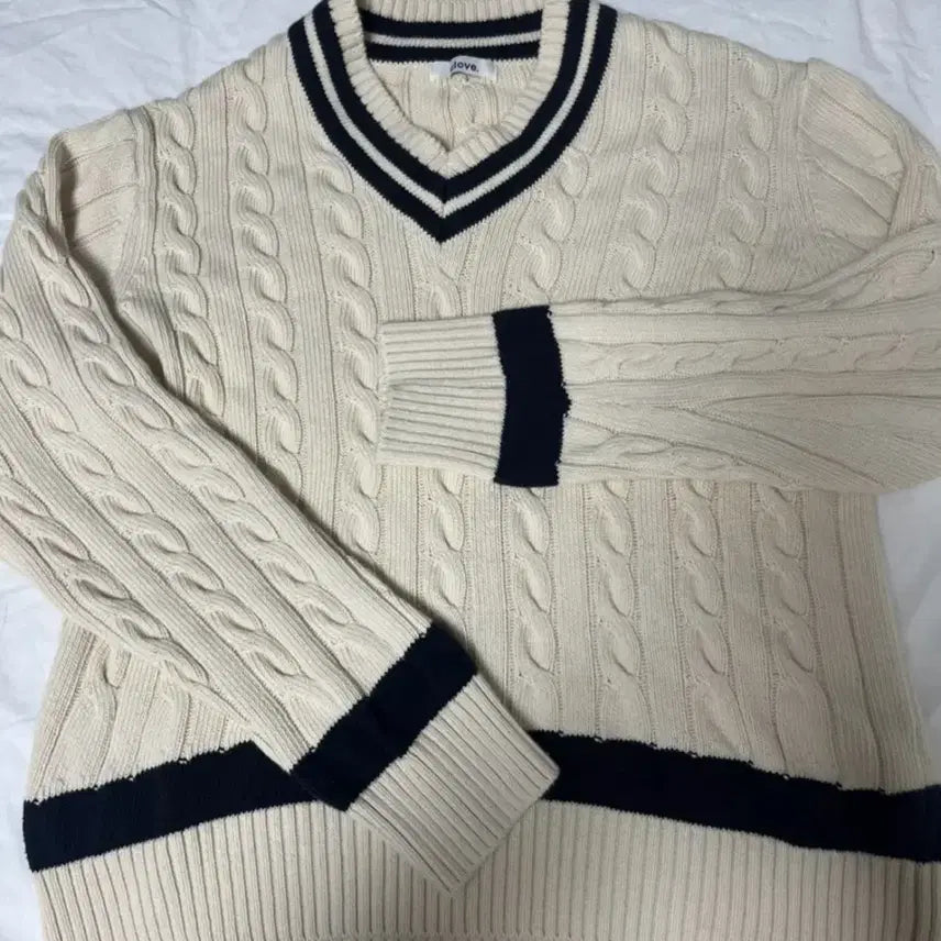 [BUNJANG] Clove Oxford Knit Sweater / 클로브 옥스포드 니트(정가 178,000원)