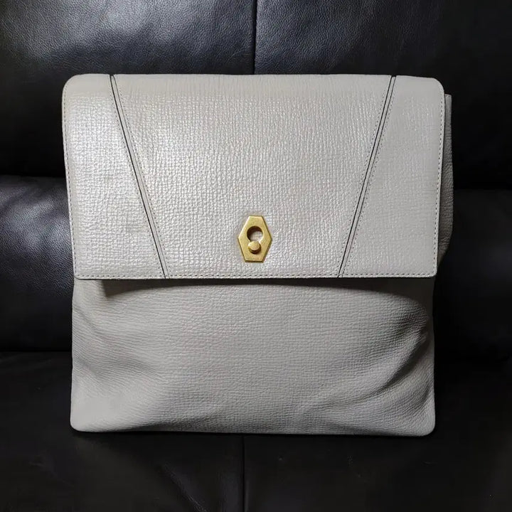 [BUNJANG] Castelbajac Victua Leather Backpack / 까스텔바작 빅투아 가죽 백팩