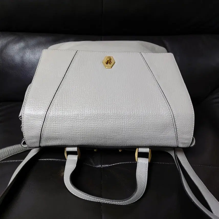 [BUNJANG] Castelbajac Victua Leather Backpack / 까스텔바작 빅투아 가죽 백팩