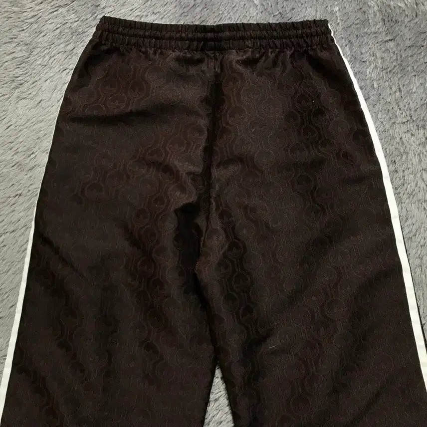 [BUNJANG] Adidas 70s Oversized Track Pants / [[여성 M,24년,새상품급] 아디다스 70S 오버사이즈 트랙팬츠p118