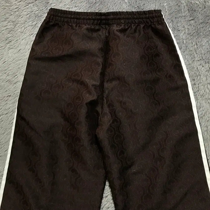 [BUNJANG] Adidas 70s Oversized Track Pants / [[여성 M,24년,새상품급] 아디다스 70S 오버사이즈 트랙팬츠p118