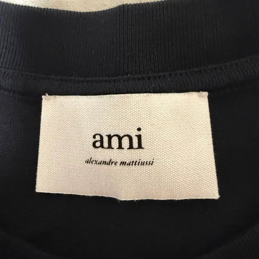 [SOLD OUT] 아미 블랙 하트 반팔 티셔츠 L사이즈 판매