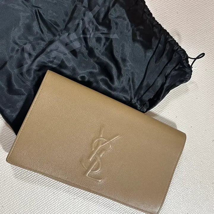 [BUNJANG] Yves Saint Laurent Belle d&
