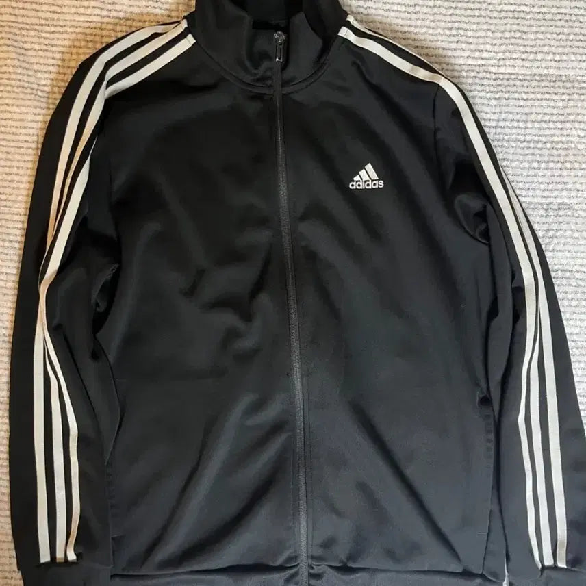 [BUNJANG] Adidas Black Jersey / 아디다스 검정 블랙 져지