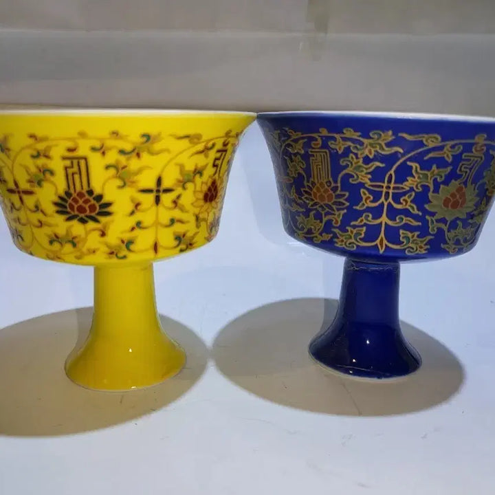 [BUNJANG] Pair of Yellow and Blue Joseon Dynasty Footed Cups / 박태 고족잔 두점