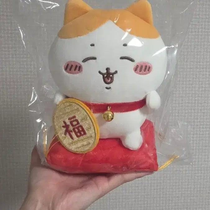 [BUNJANG] Chiikawa Hachiware Gold Chiikawa Lucky Chiikawa Plush (Sealed) / (미개봉 새상품) 치이카와 하치와레 금치와레 복치와레 누이