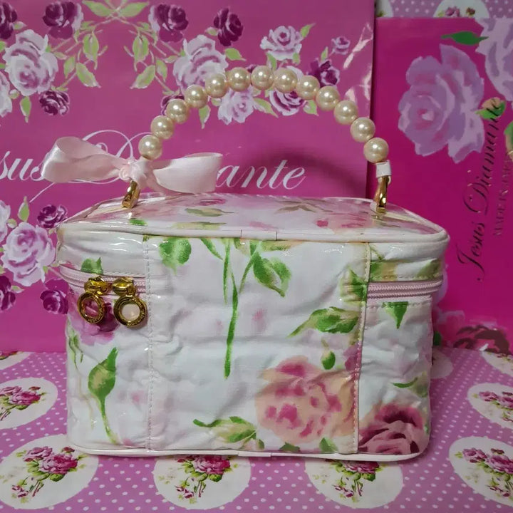 [BUNJANG] Jesus Diamante Hime Gyaru Faded Rose Pattern Vanity Pouch/Handbag with Pearl Handle / 지저스디아망떼 히메갸루 흐림장미무늬 베니티 진주핸들 파우치/핸드백