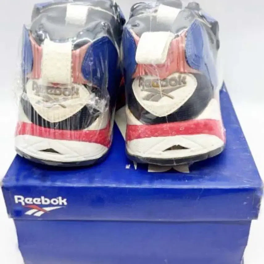 [BUNJANG] Reebok Insta Pump Fury Gundam OG Sneakers / 94년 리복 퓨리 건담 og 원판 한국산 신품