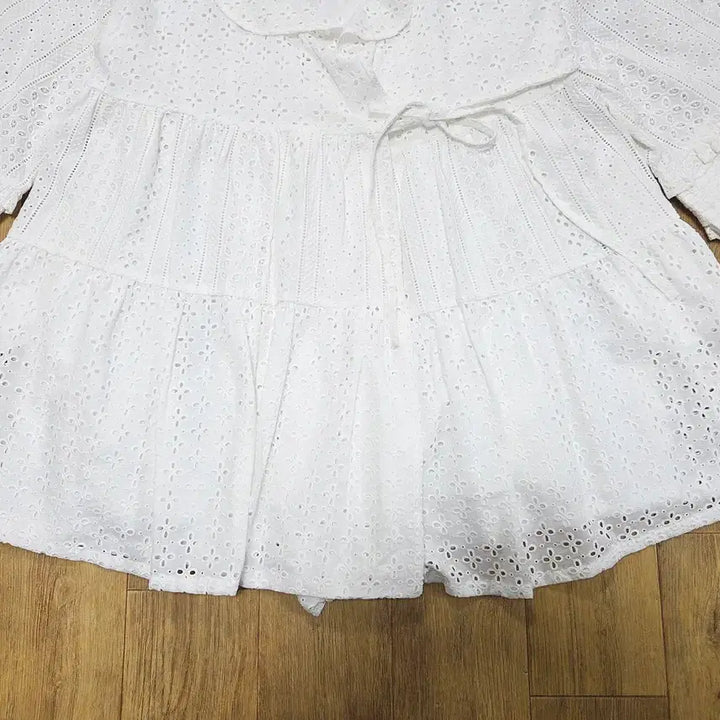 [BUNJANG] EYEYE Punching Eyelet Wrap Dress / 아이아이(EYEYE) 펀칭 아일렛 랩원피스 프리사이즈