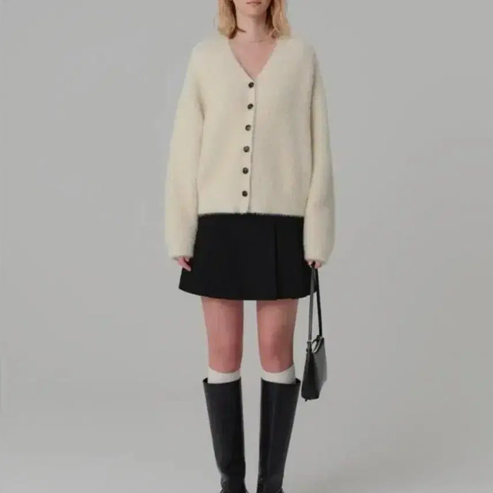 [BUNJANG] Lookast Lily Hairy Oversized Cardigan / 룩캐스트 릴리 헤어리 오버핏 가디건